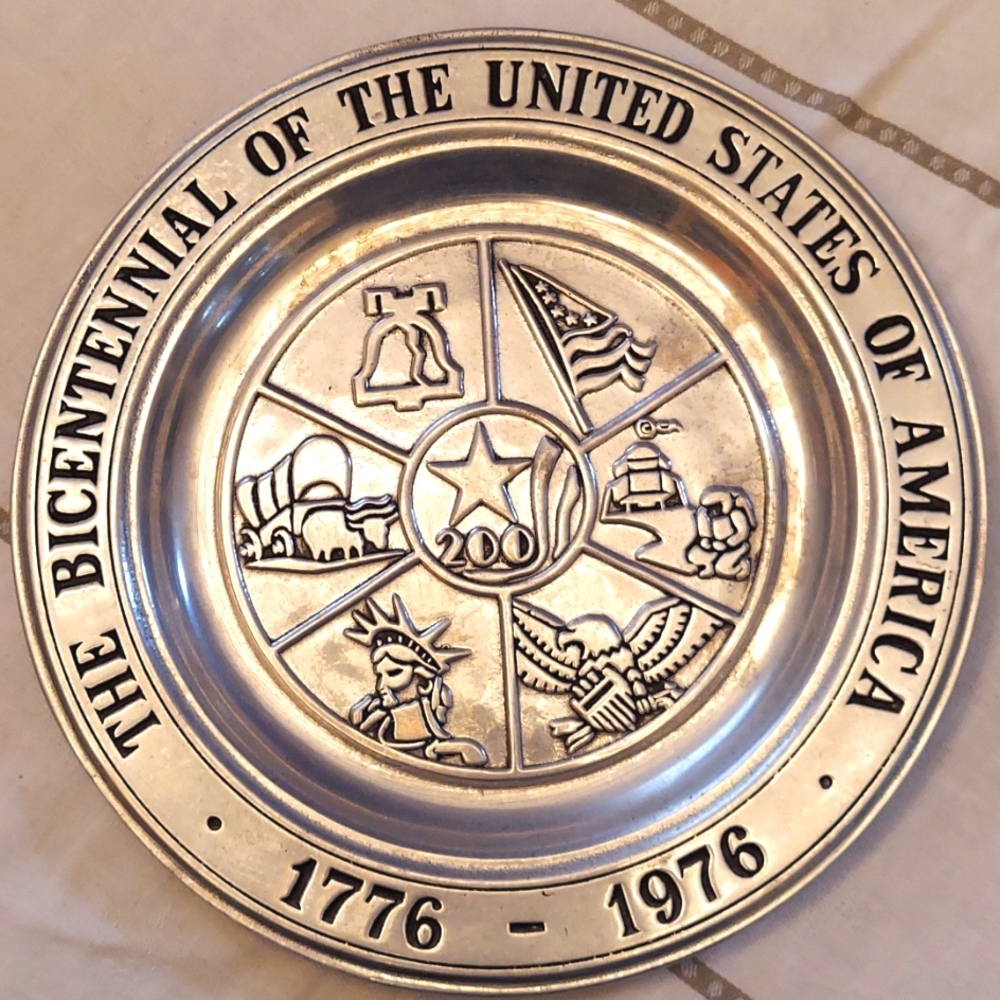 Wilton Pewter Bicentennial Plate‎